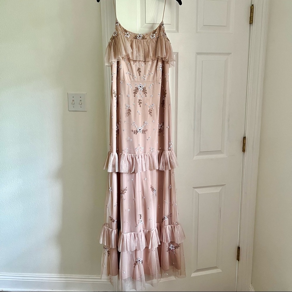 Gianni Bini Tierred Floral Embroidered Formal Dress